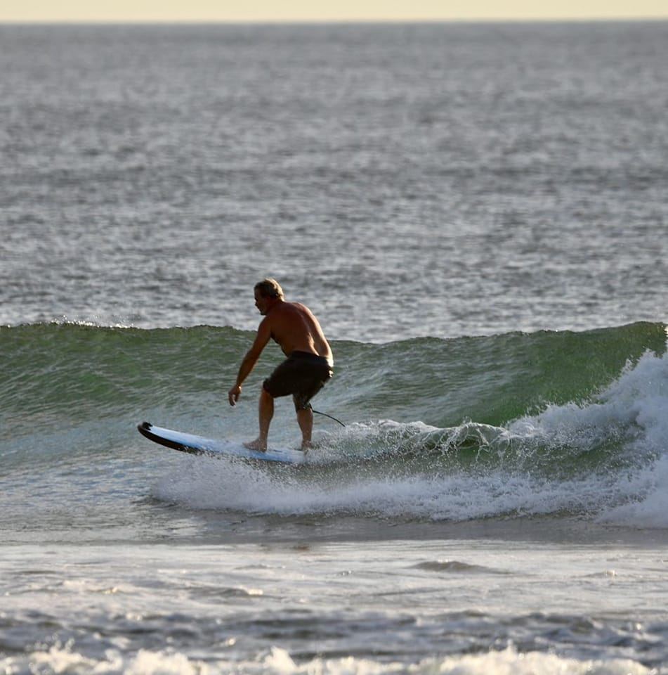Jason Surfing